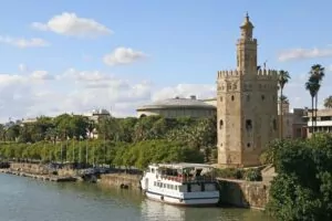 Torre de oro, en Sevilla