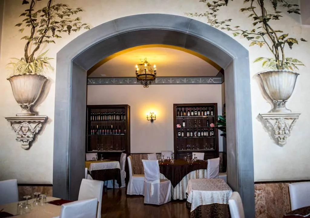 Cómo decorar un restaurante italiano con estilo