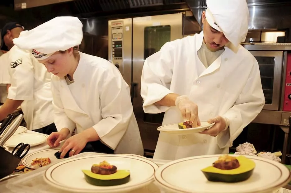 Cómo llevar la cocina de un restaurante